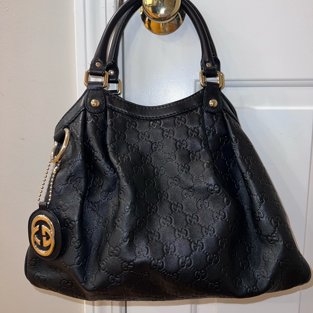 Gucci Signature Medium Black Sukey Guccissima Leather Bag Tote
